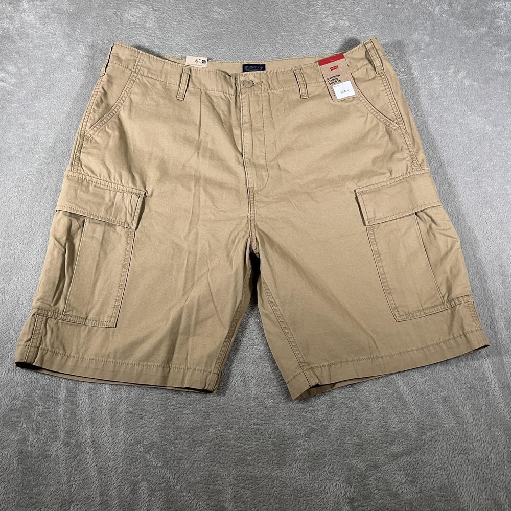Levi's Carrier‎ Cargo Shorts Mens 40 Khaki 100% Cotton Multi Pocket Utility